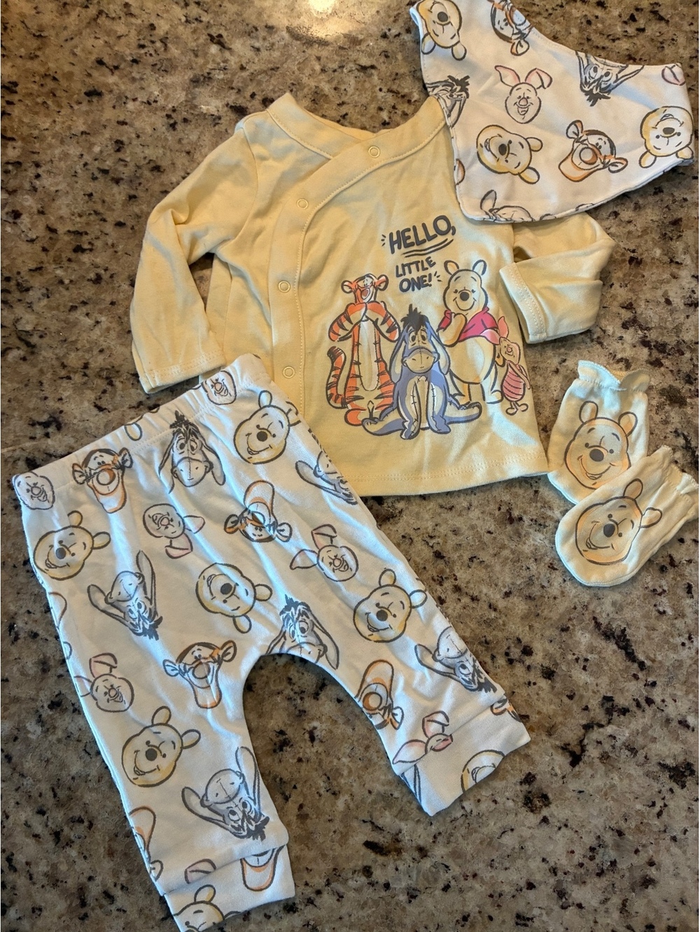 Disney Baby Winnie the Pooh 5-Piece Set 0-3 Months